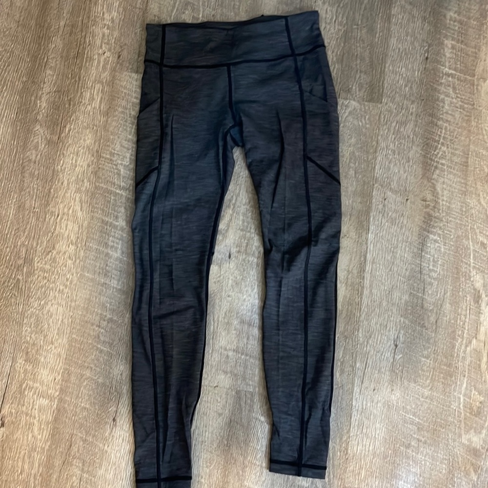 VGUC Lululemon grey leggings